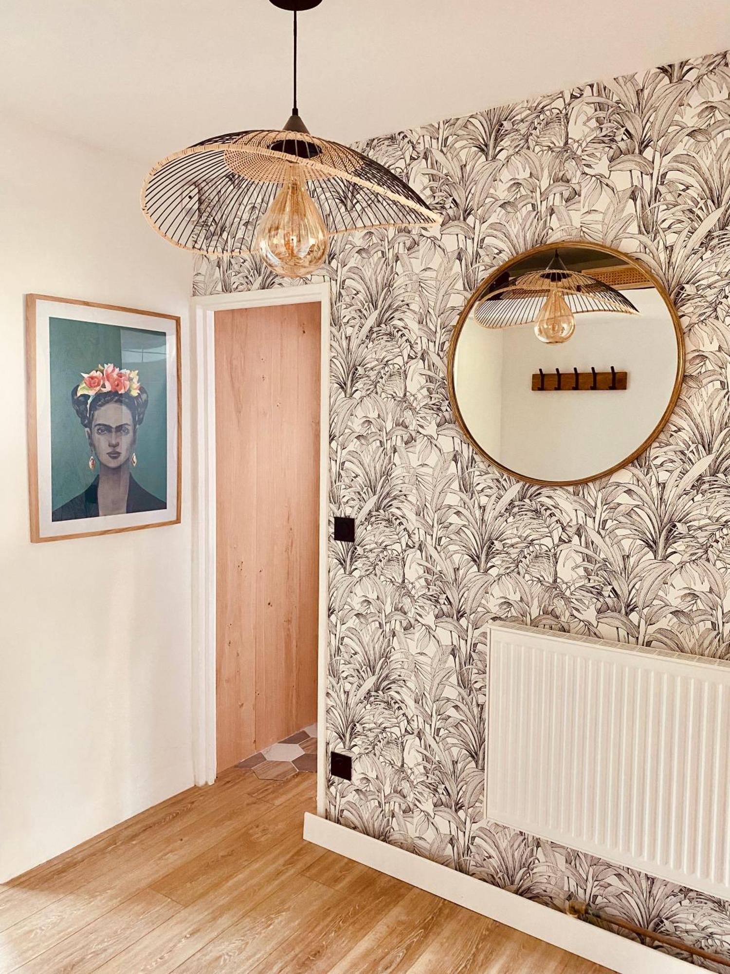 Fridhome Jacuzzi Parking Wifi Fibre 2Min Tram Bruges Exteriör bild