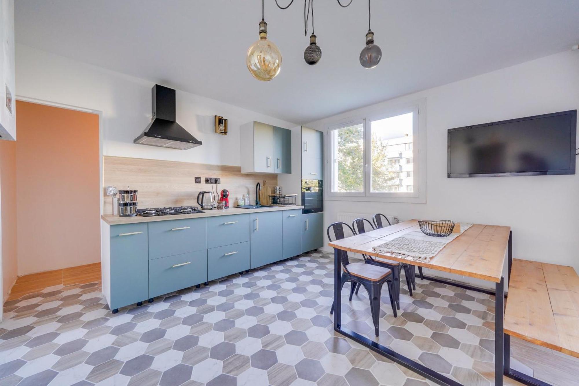 Fridhome Jacuzzi Parking Wifi Fibre 2Min Tram Bruges Exteriör bild
